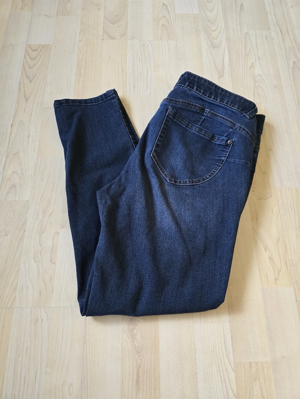 Democracy "Ab" Technology Jeans Size 12